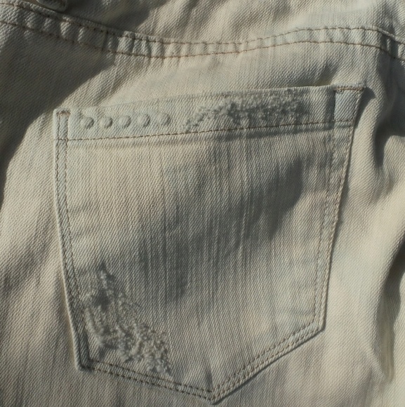 BLANKNYC jeans - Picture 2 of 8